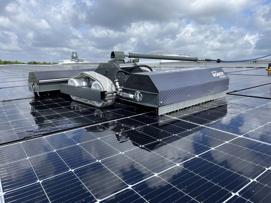 Commercial Solar Cleaning